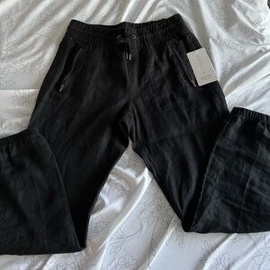 Athleta Cabo Linen Jogger, Size 6, Black. Never worn, new with tags.